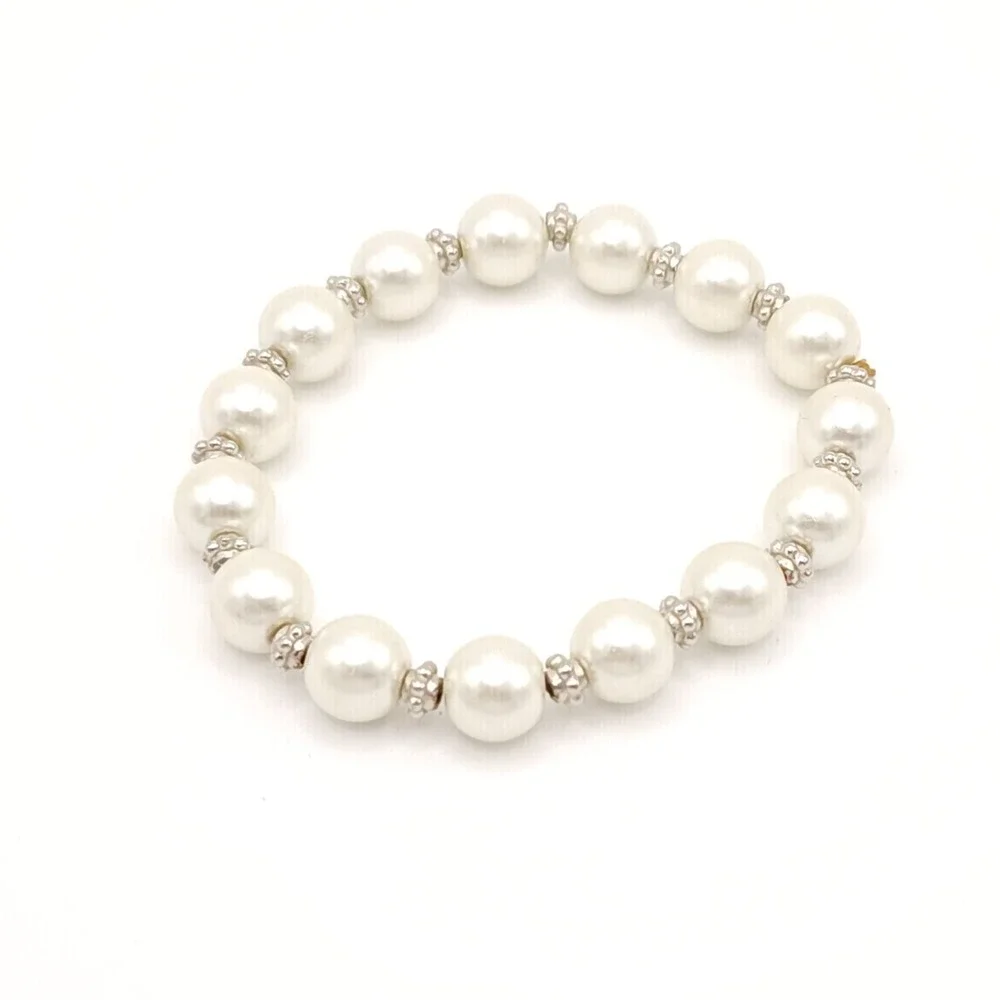 Set of 4 Faux Pearl Stretch Bracelets White Beaded Stackable Jewelry - Picture 5 of 9